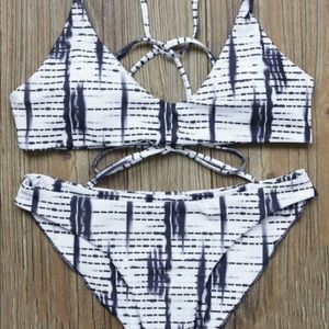 Strappy striped bikini set